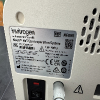 Invitrogen Neon NxT Electroporation System image 3